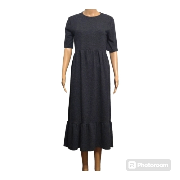 Zara Dresses & Skirts - Zara Tweed Black Ruffled. Dress